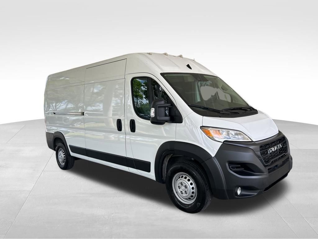 Used 2025 RAM ProMaster 2500 w/ Convenience Group FWD image 2