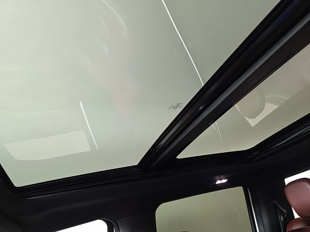 Used 2019 Ford F150 Platinum w/ Max Trailer Tow Package image 29