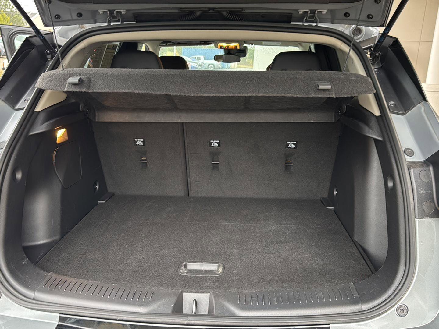 Used 2024 Buick Encore GX Sport Touring image 27