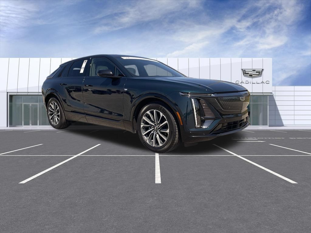 Certified 2024 Cadillac Lyriq Sport w/ LPO, Floor Liner Package AWD/4WD image 2