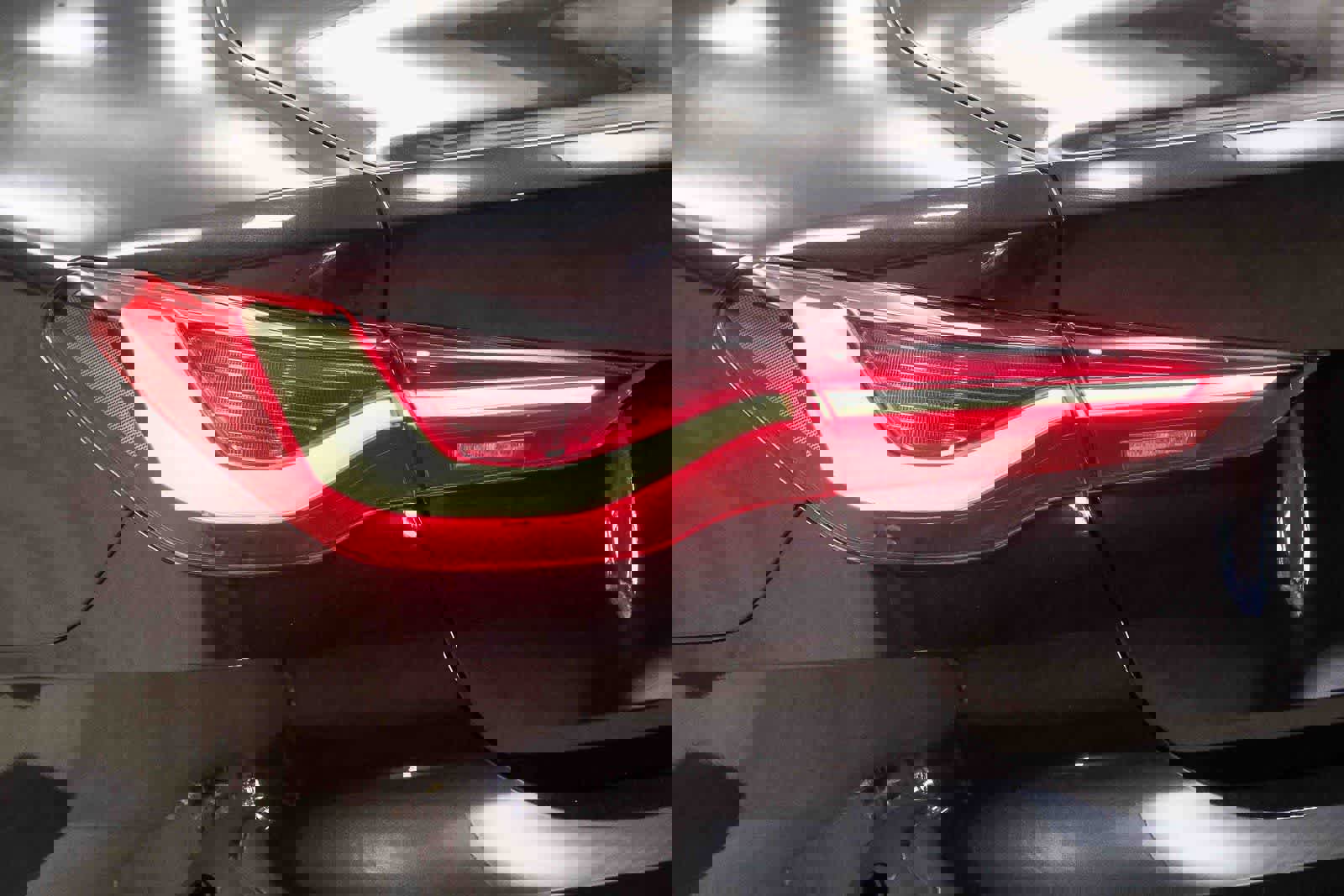 Used 2025 BMW 430i Coupe w/ Convenience Package image 7