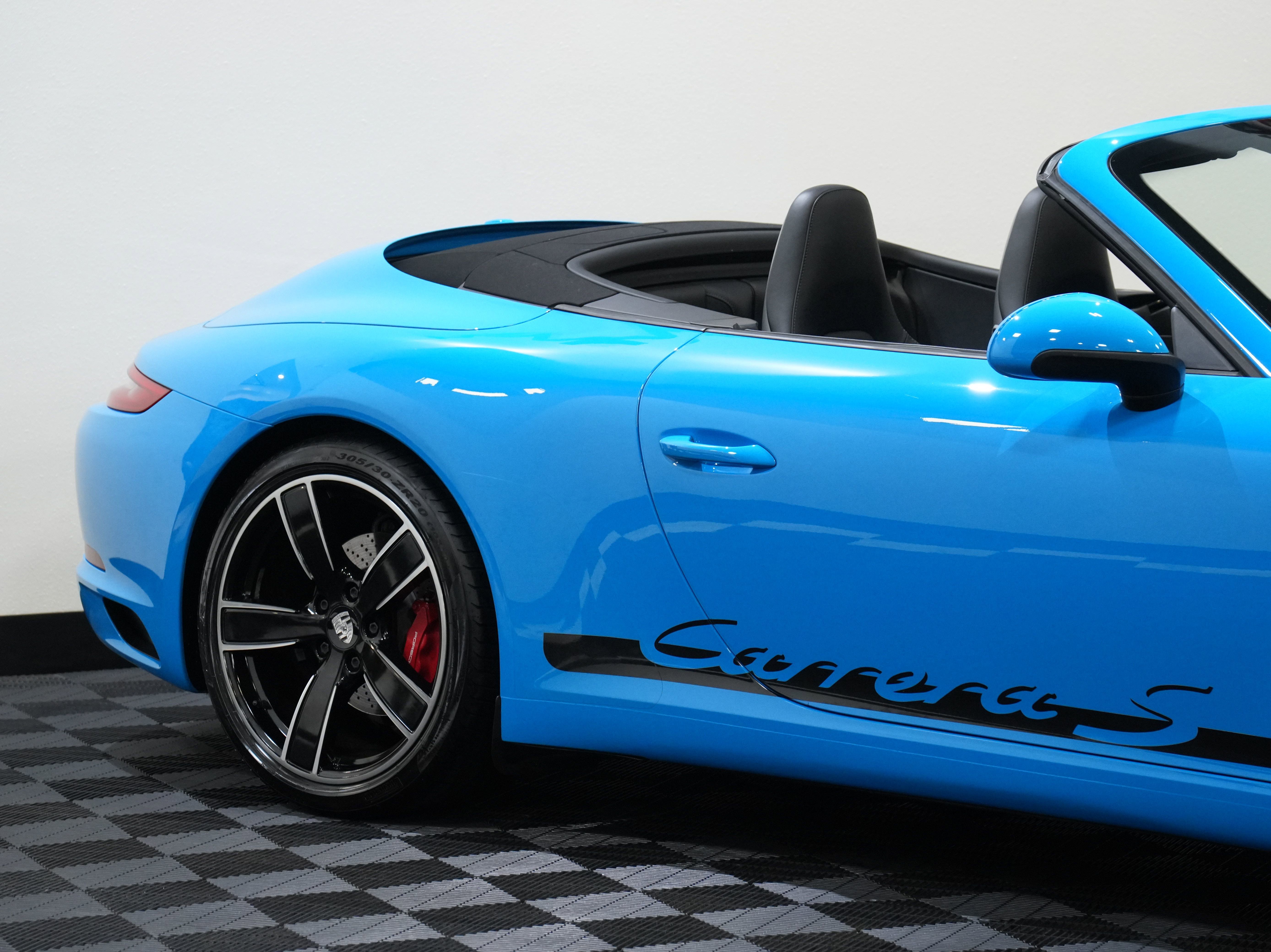 Used 2017 Porsche 911 Carrera S image 14