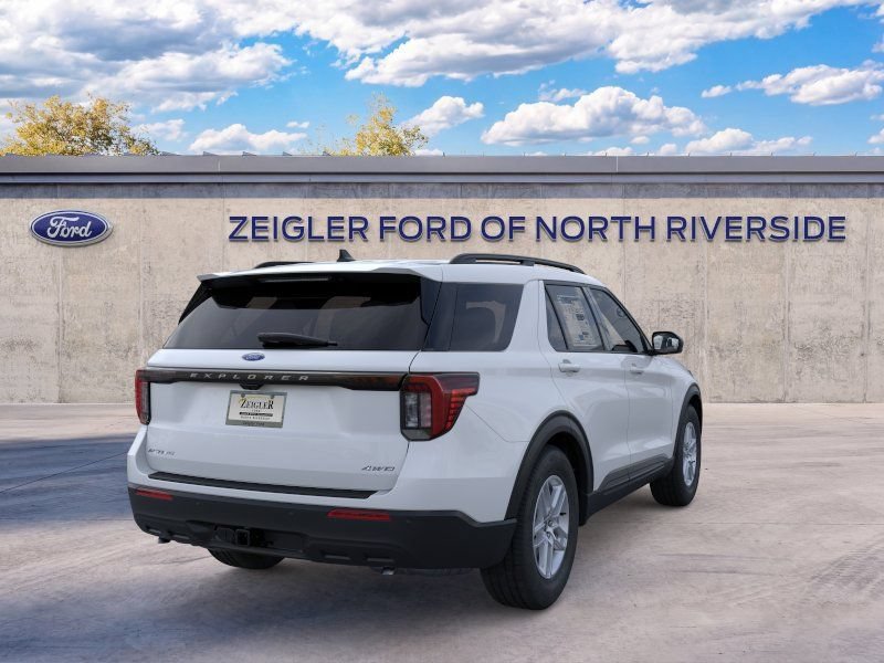New 2026 Ford Explorer Active AWD/4WD image 8