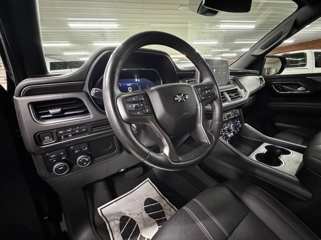 Used 2022 Chevrolet Tahoe RST w/ Sport Performance Package image 15