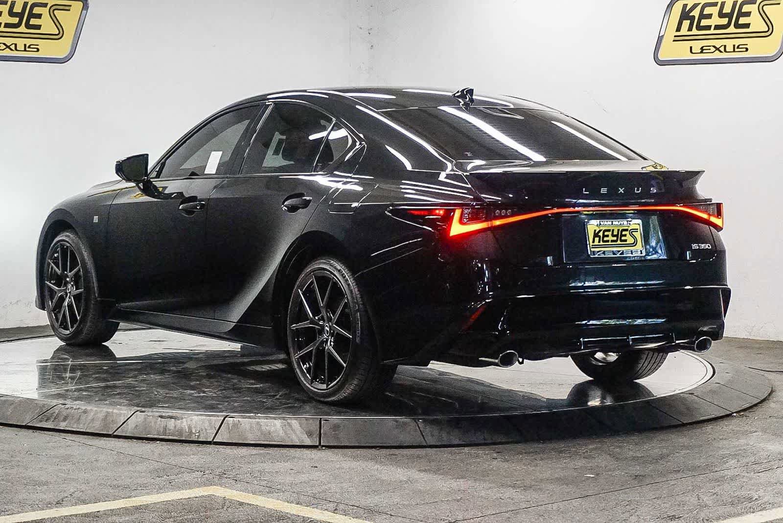 Used 2026 Lexus IS 350 F Sport RWD image 2
