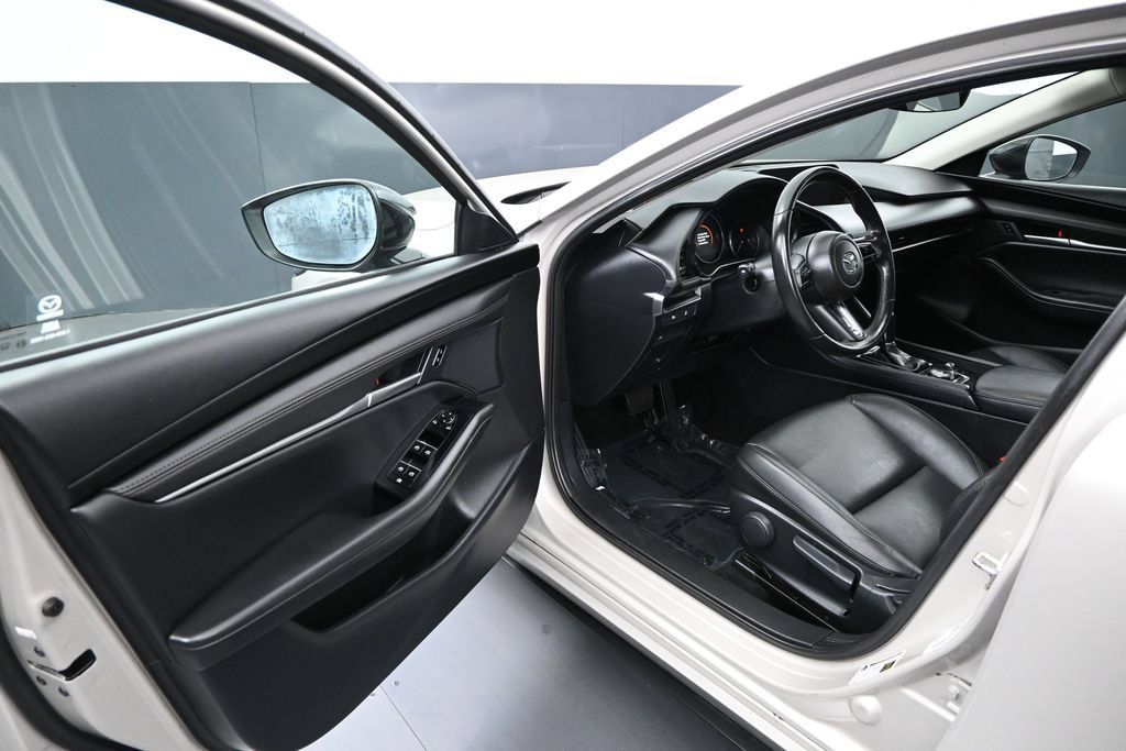 Used 2024 MAZDA MAZDA3 s FWD image 5