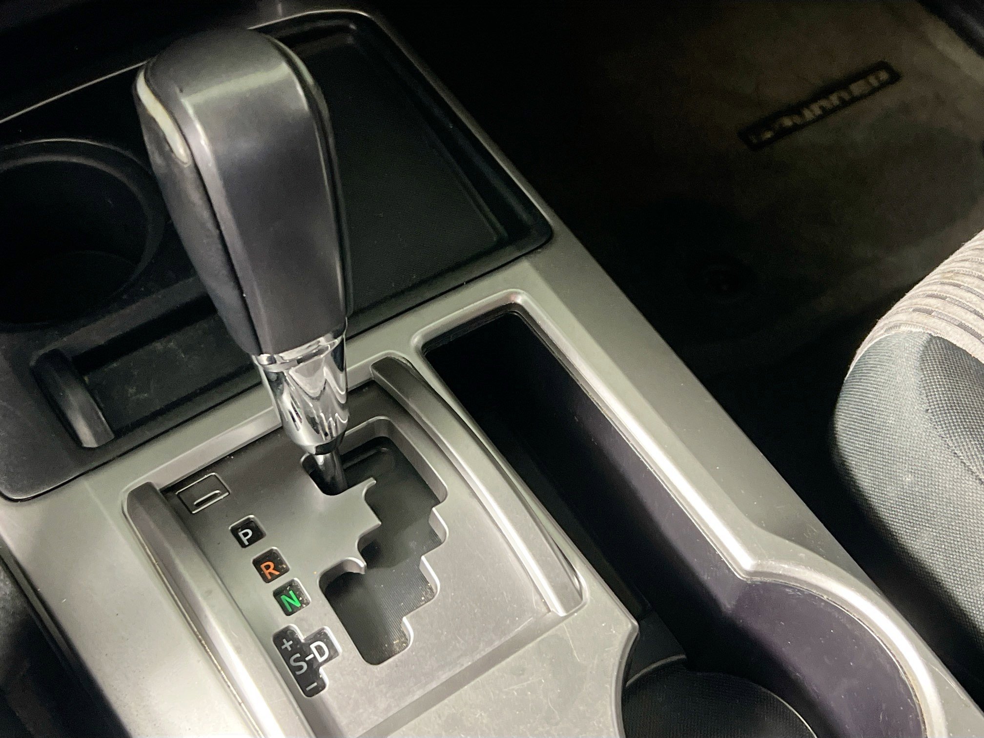 Used 2016 Toyota 4Runner SR5 image 24