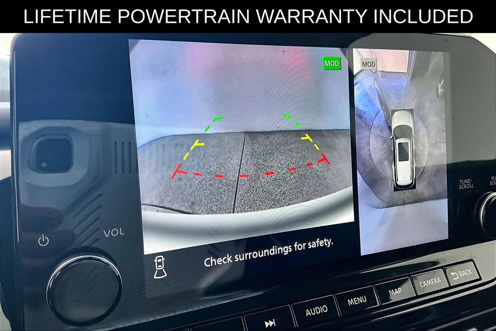 Used 2025 Nissan Pathfinder Platinum w/ Cargo Package image 29