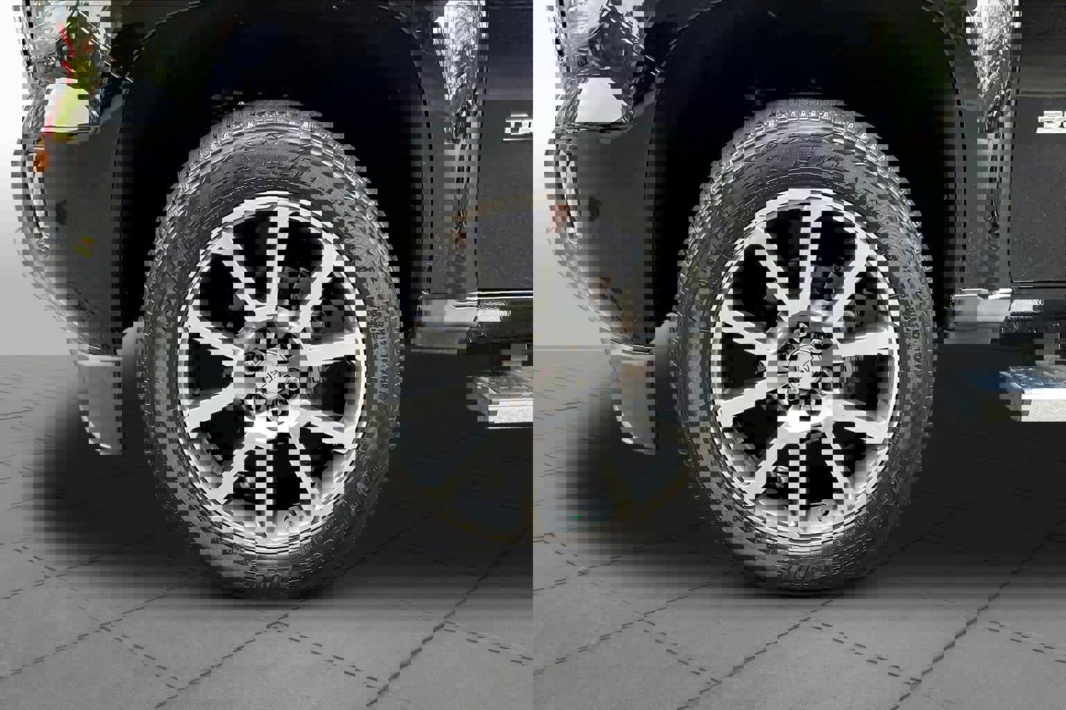 Used 2019 GMC Canyon Denali image 11