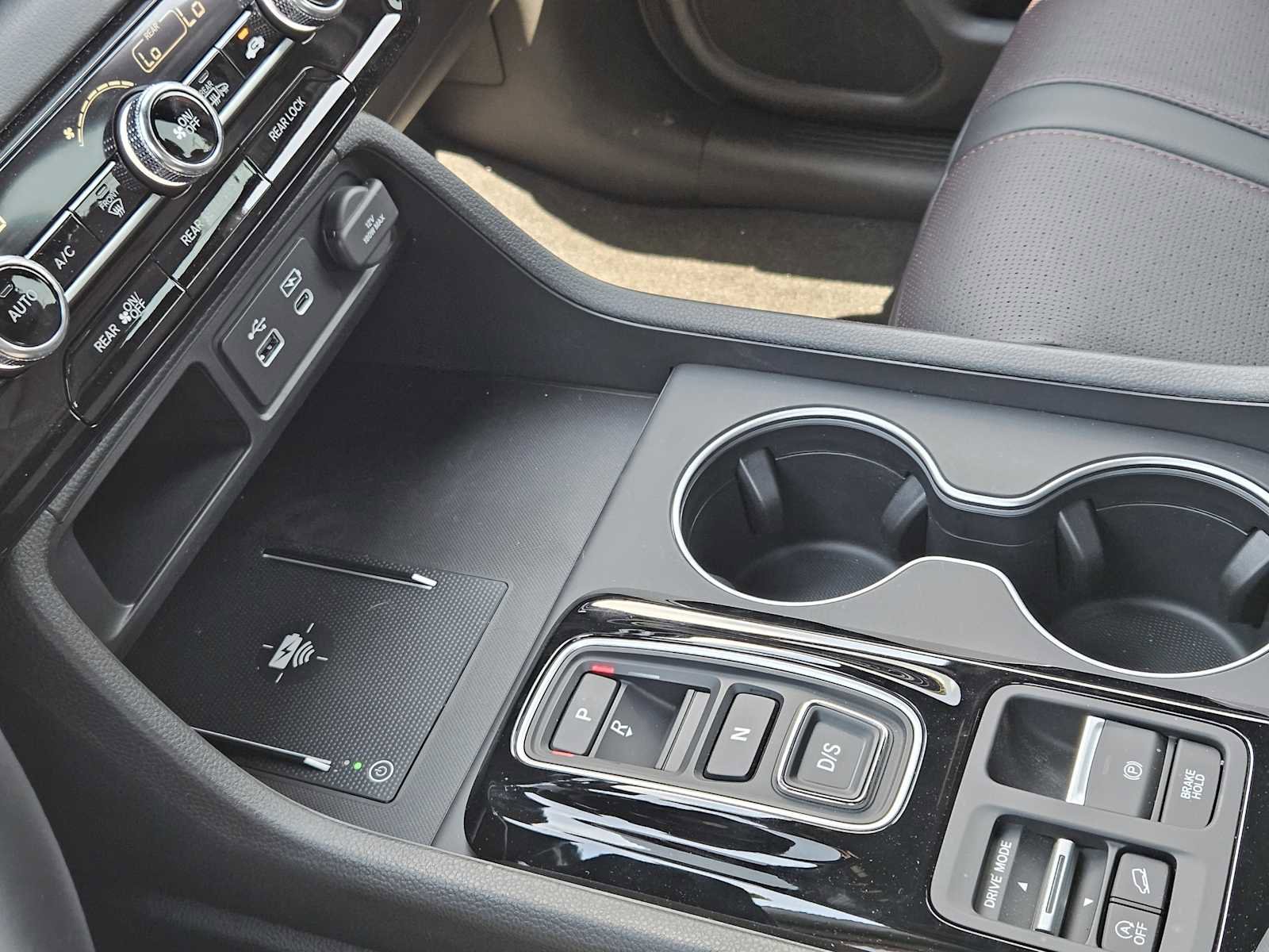 New 2025 Honda Pilot Black Edition image 16