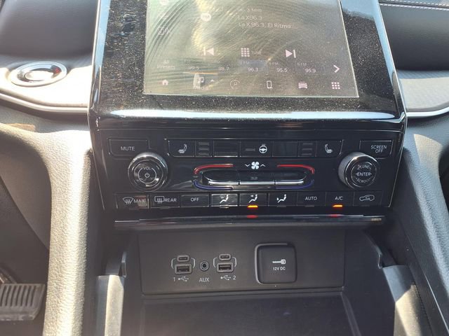 Certified 2025 Jeep Grand Cherokee L Laredo AWD/4WD image 25