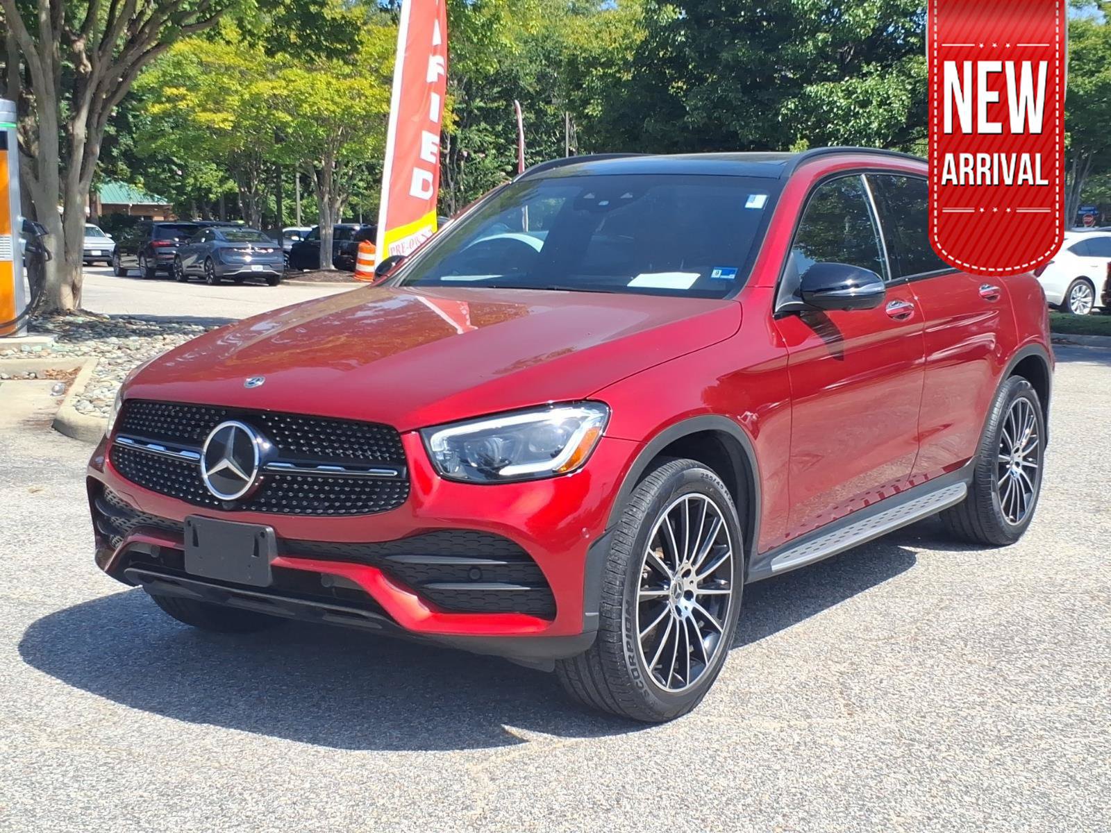 Used 2020 Mercedes-Benz GLC 300 4MATIC image 1