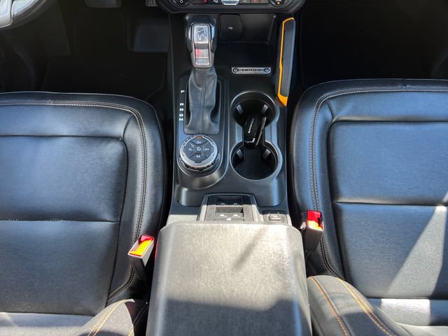 Used 2023 Ford Bronco Badlands w/ Sasquatch Package AWD/4WD image 24