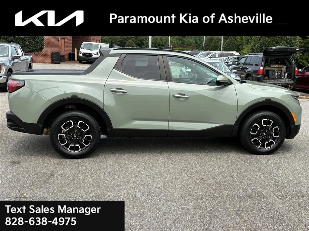 Used 2022 Hyundai Santa Cruz SEL Premium AWD/4WD image 6