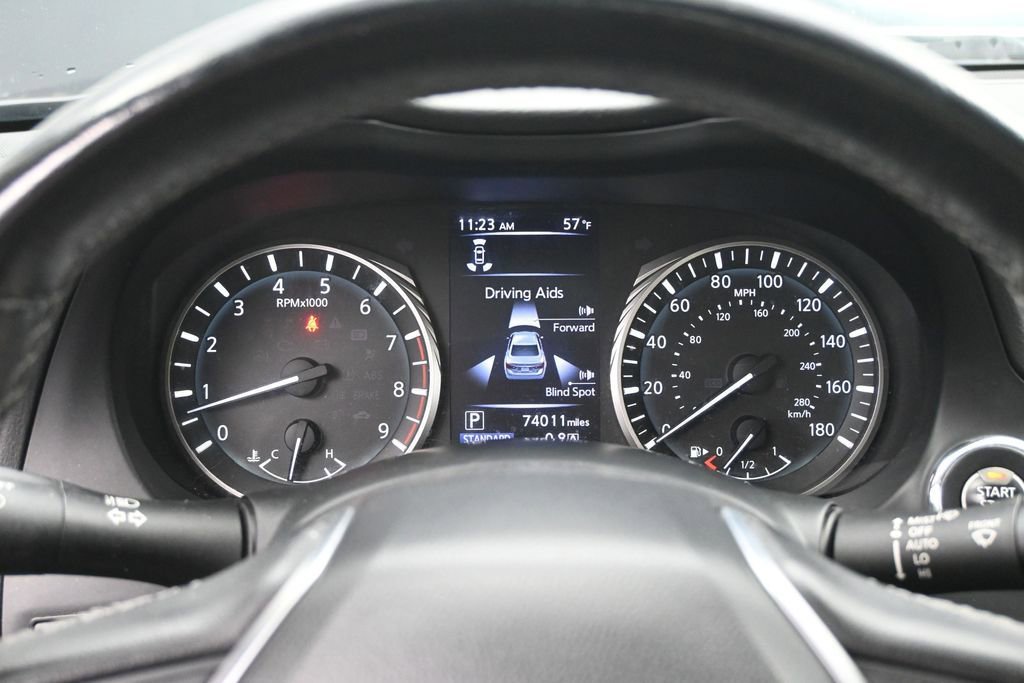 Used 2020 INFINITI Q50 Luxe w/ Essential Package (3.0T Luxe) AWD/4WD image 13
