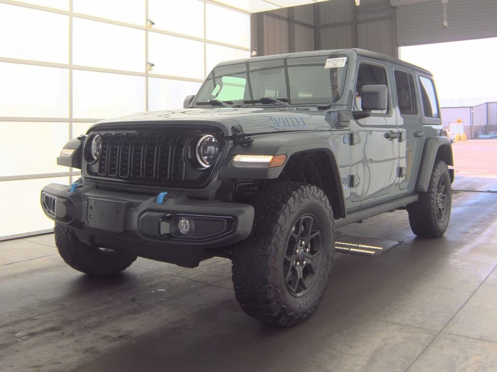 Used 2024 Jeep Wrangler Unlimited AWD/4WD image 1