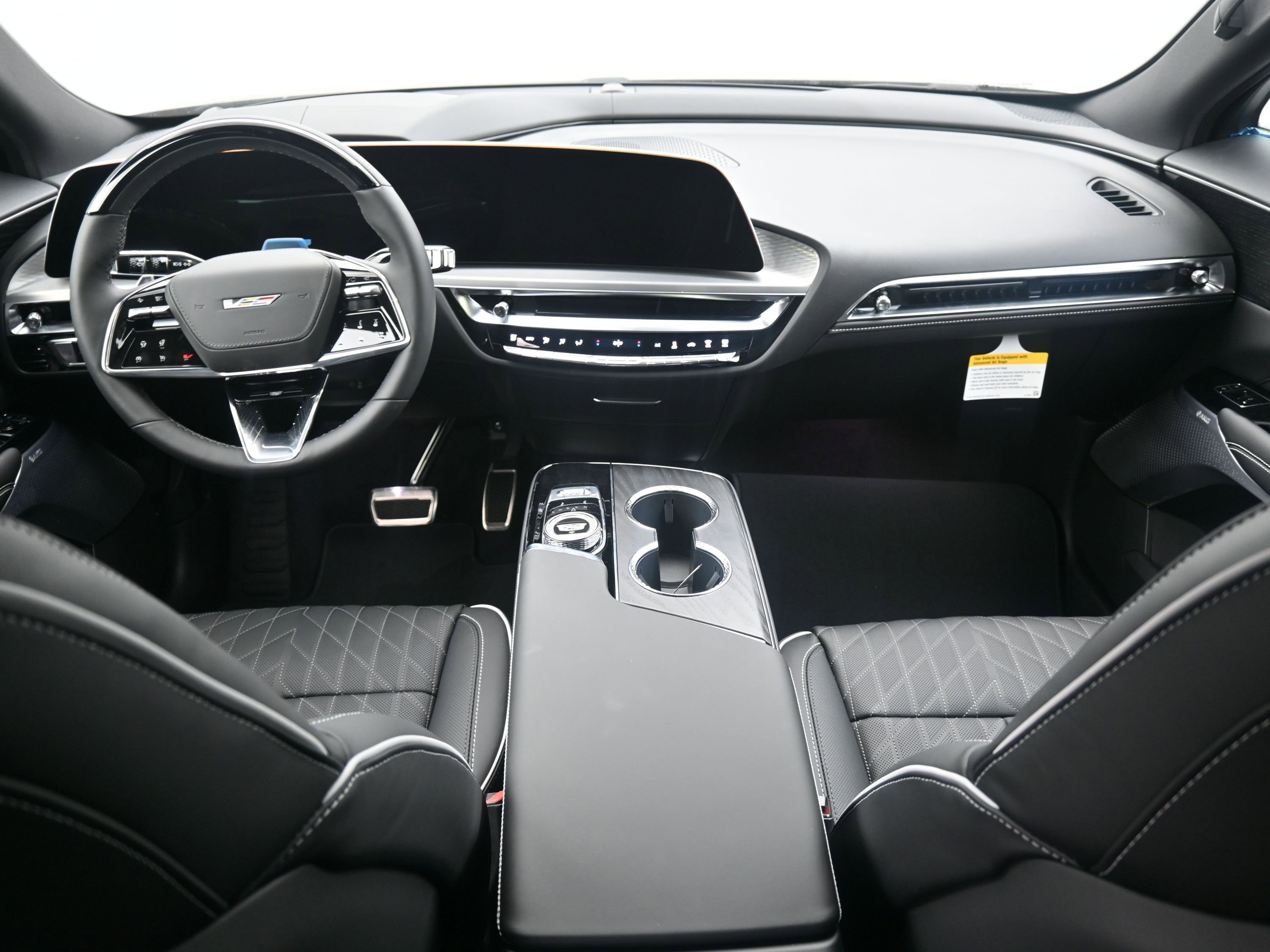 New 2026 Cadillac Lyriq V AWD/4WD image 10