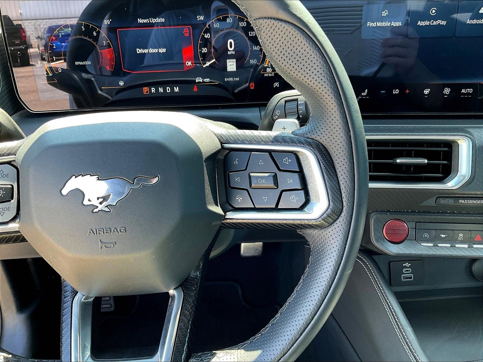 Used 2025 Ford Mustang GT Premium RWD image 11