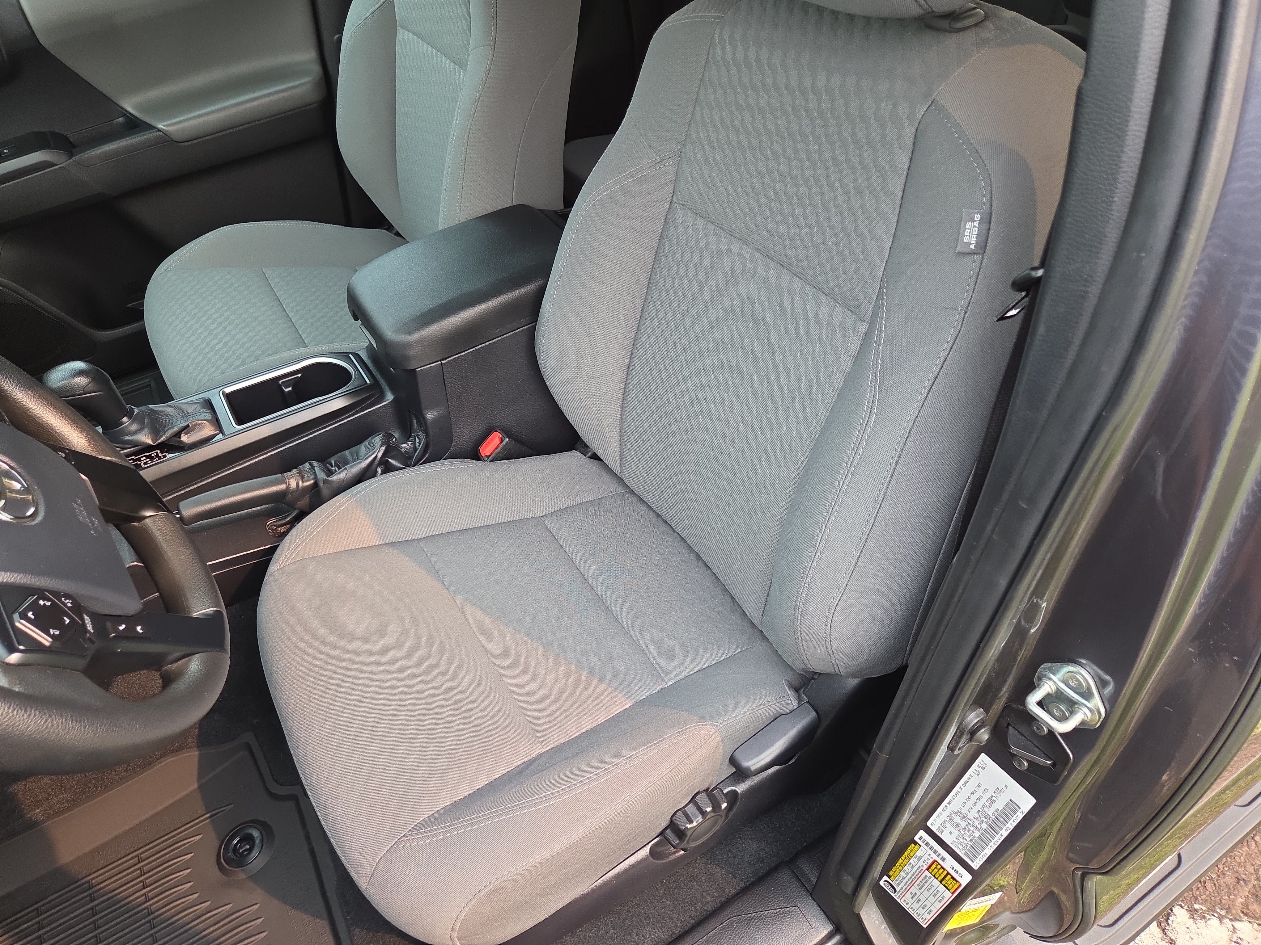 Certified 2020 Toyota Tacoma SR w/ SX Package AWD/4WD image 13