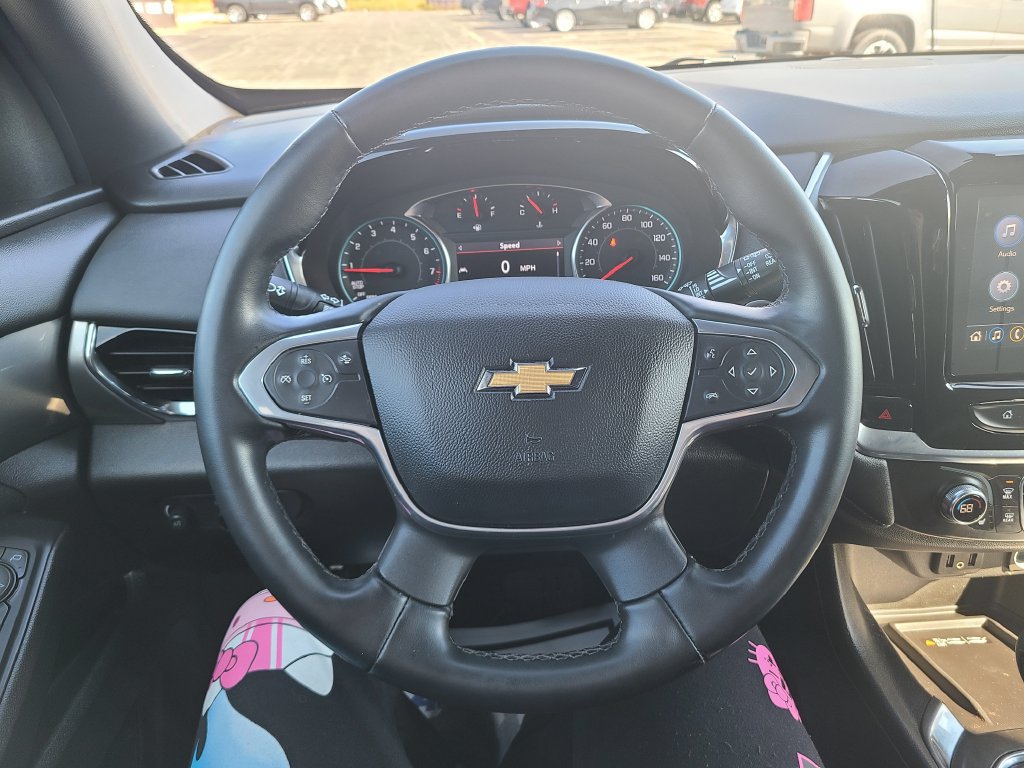 Used 2023 Chevrolet Traverse LT w/ LPO, Cargo Package AWD/4WD image 28