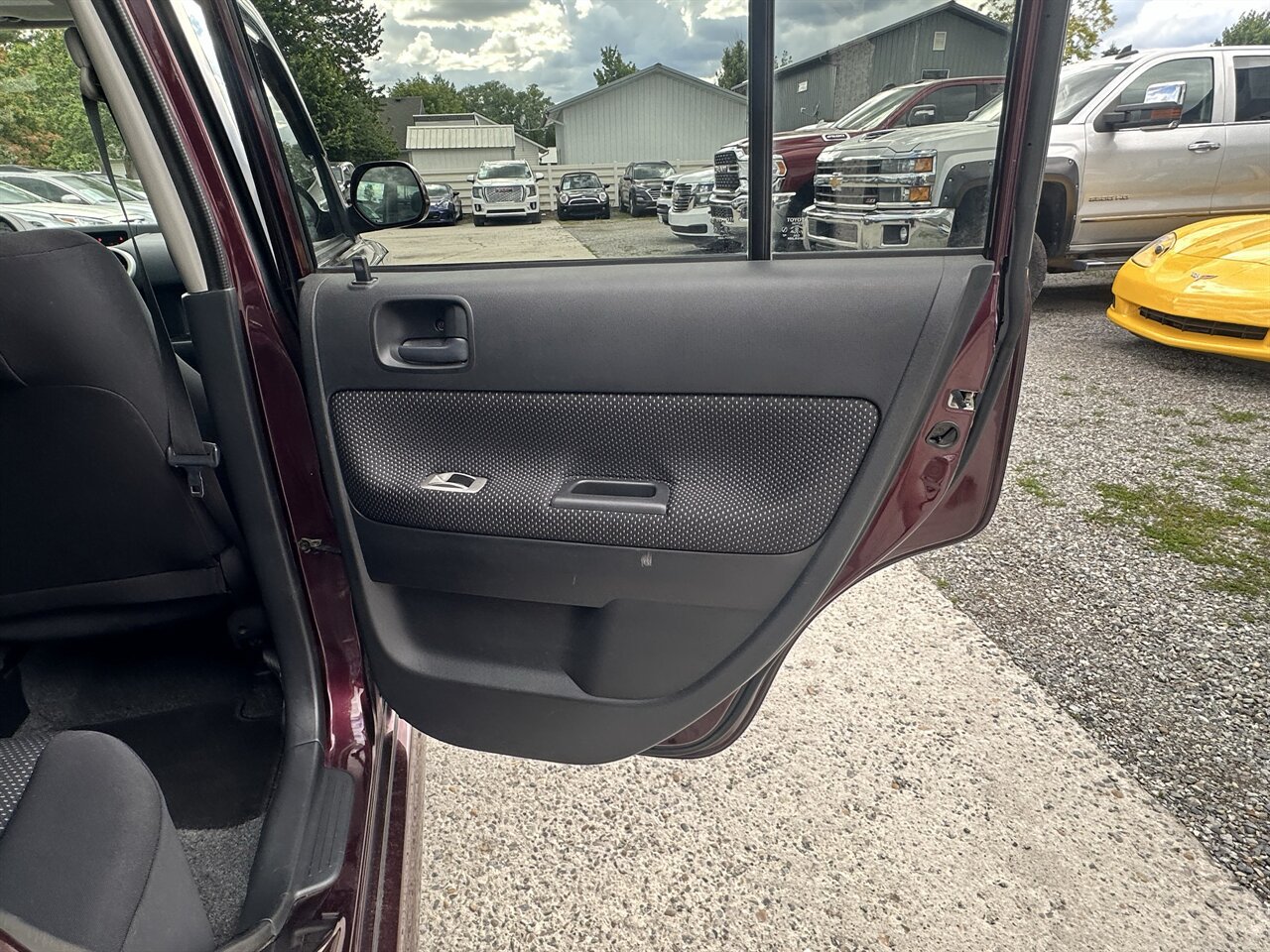 Used 2006 Scion xB FWD image 18