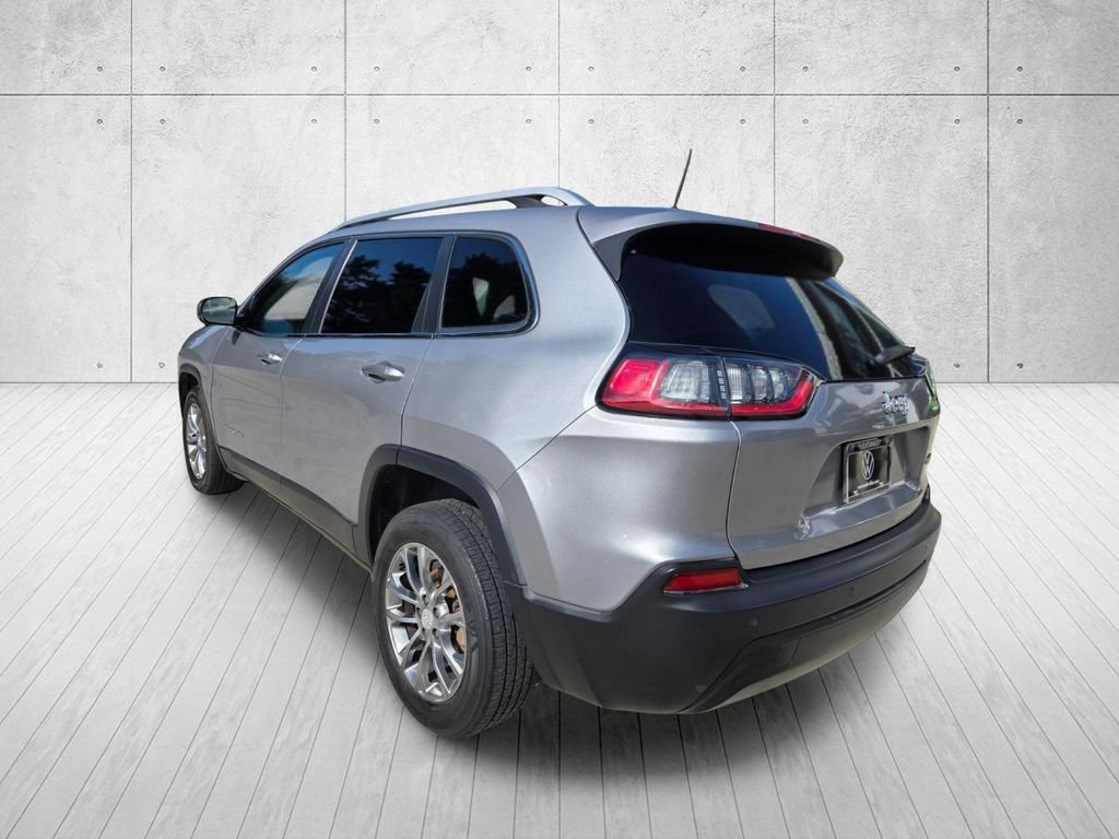 Used 2021 Jeep Cherokee Latitude Plus FWD image 3