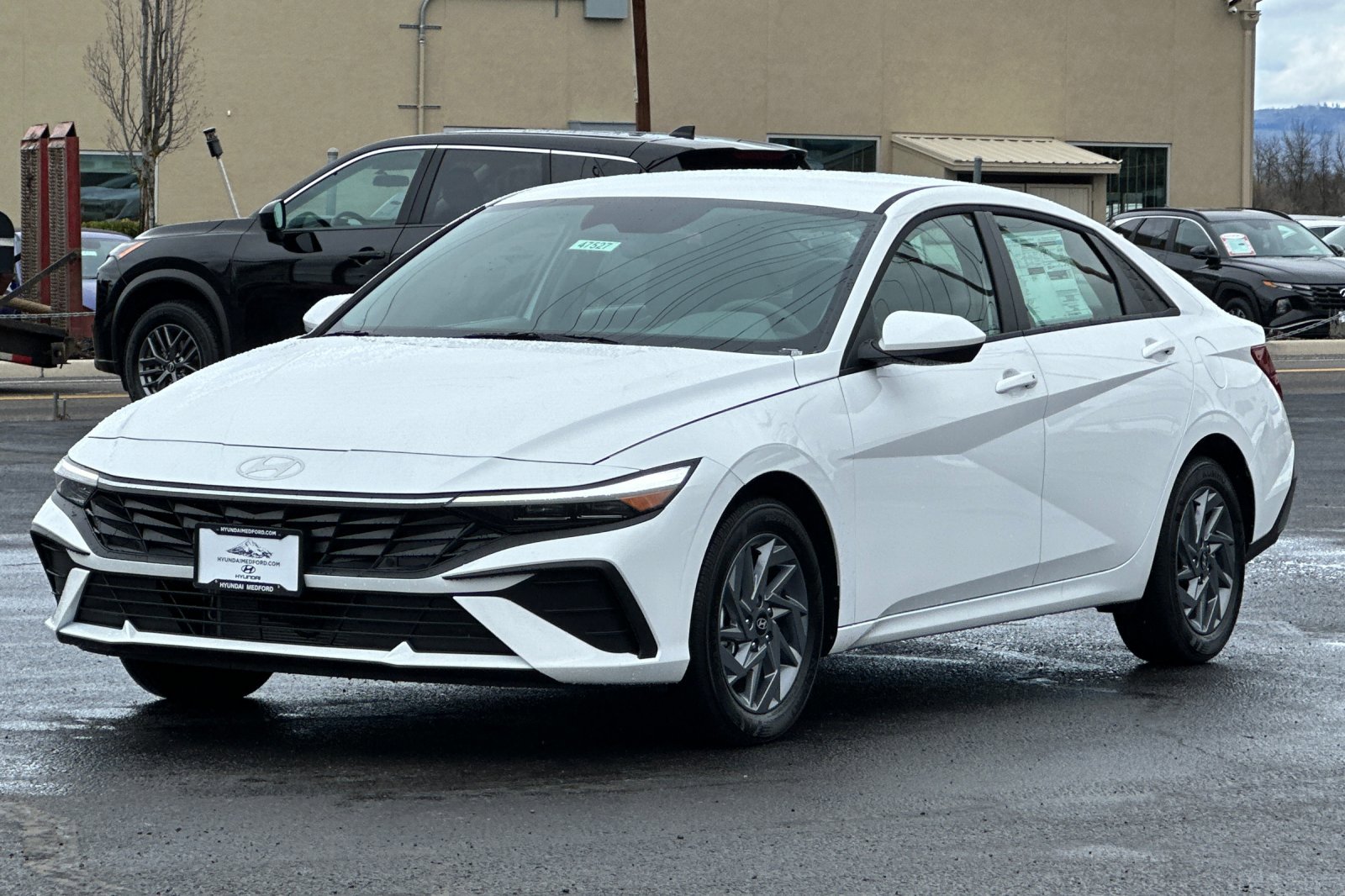 New 2026 Hyundai Elantra Blue FWD image 8