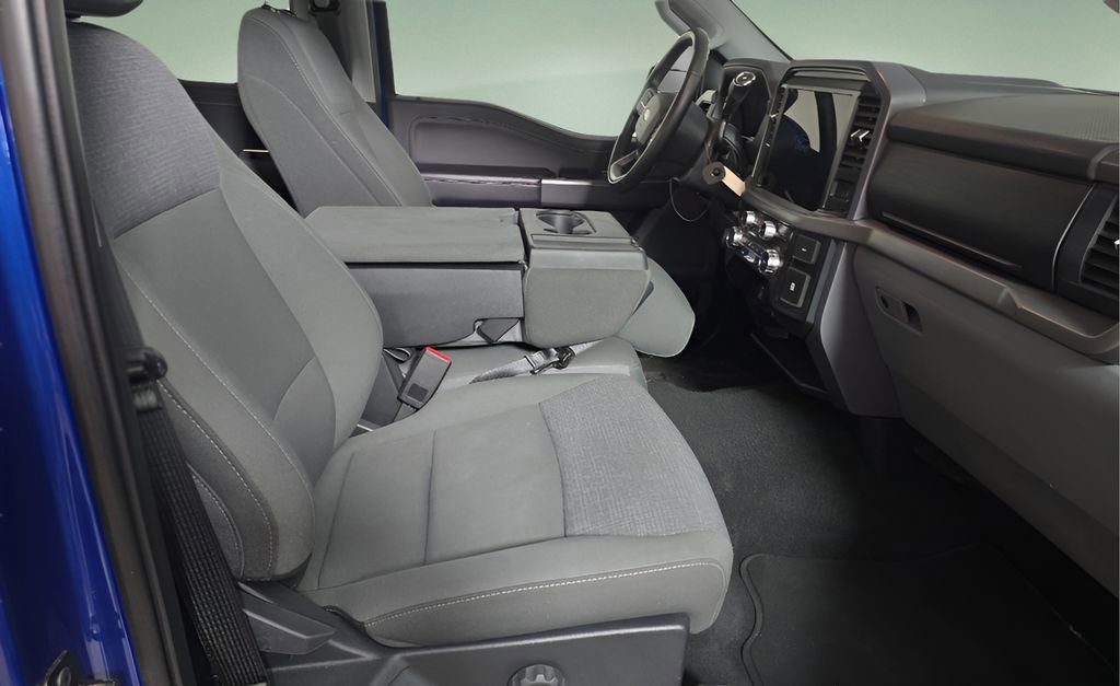 Used 2025 Ford F150 XLT w/ Equipment Group 301A Standard image 8