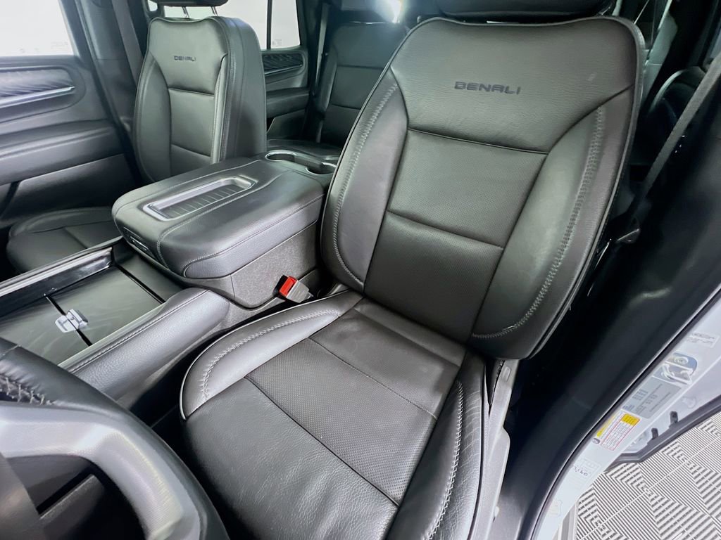 Used 2023 GMC Yukon Denali image 22