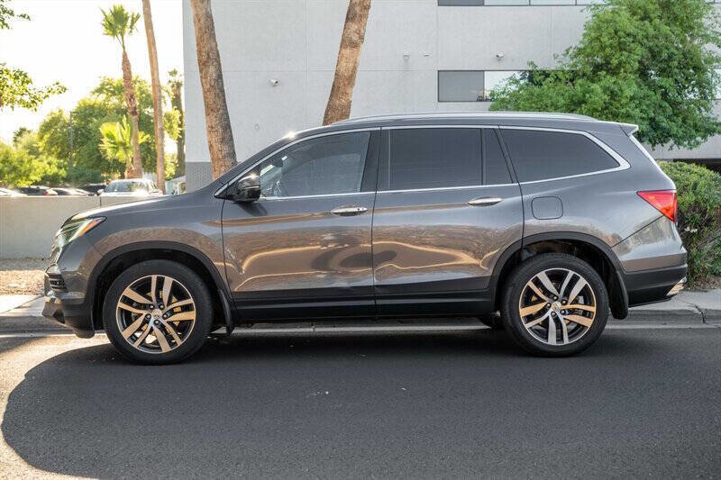 Used 2016 Honda Pilot Elite image 2