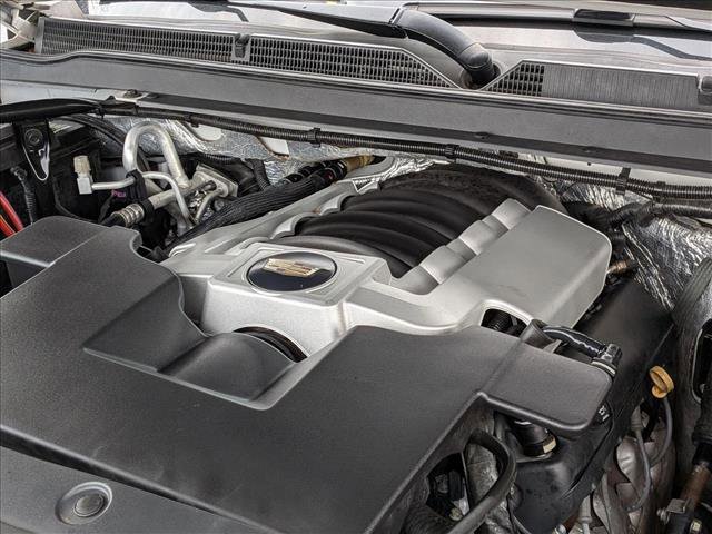 Used 2017 Cadillac Escalade ESV Premium Luxury image 25