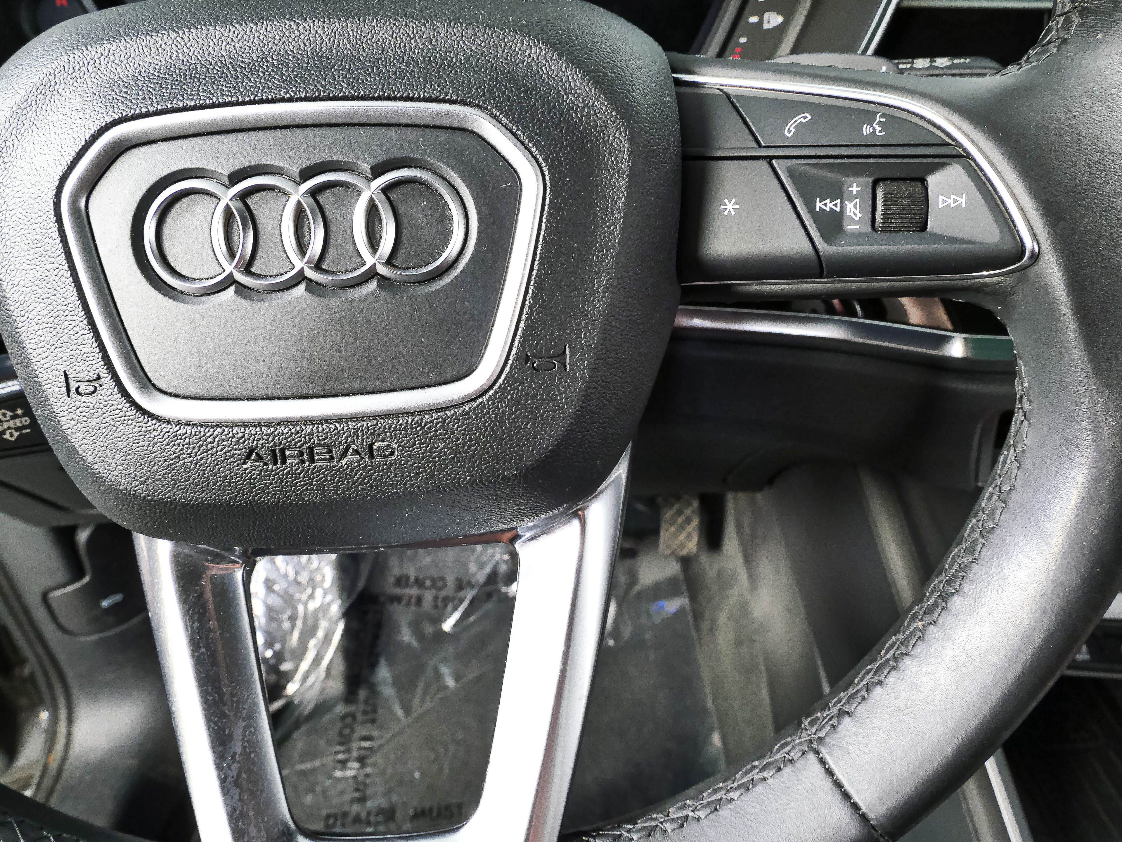 Used 2023 Audi Q3 2.0T Premium Plus AWD/4WD image 11