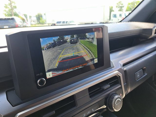 Used 2026 Toyota 4Runner SR5 AWD/4WD image 17