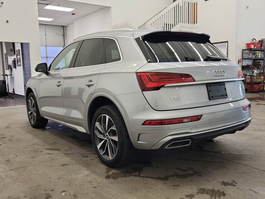 Used 2022 Audi Q5 2.0T Premium Plus w/ Premium Plus Package AWD/4WD image 6