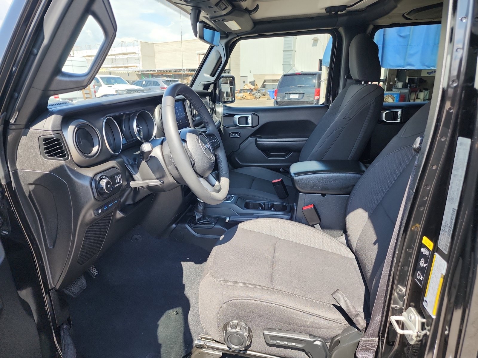 Used 2023 Jeep Wrangler Unlimited w/ 8.4" Radio Group AWD/4WD image 9