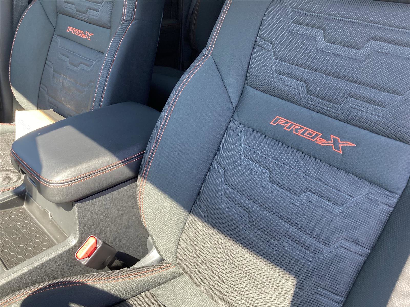 New 2026 Nissan Frontier Pro-X w/ Pro-X Convenience Package image 27