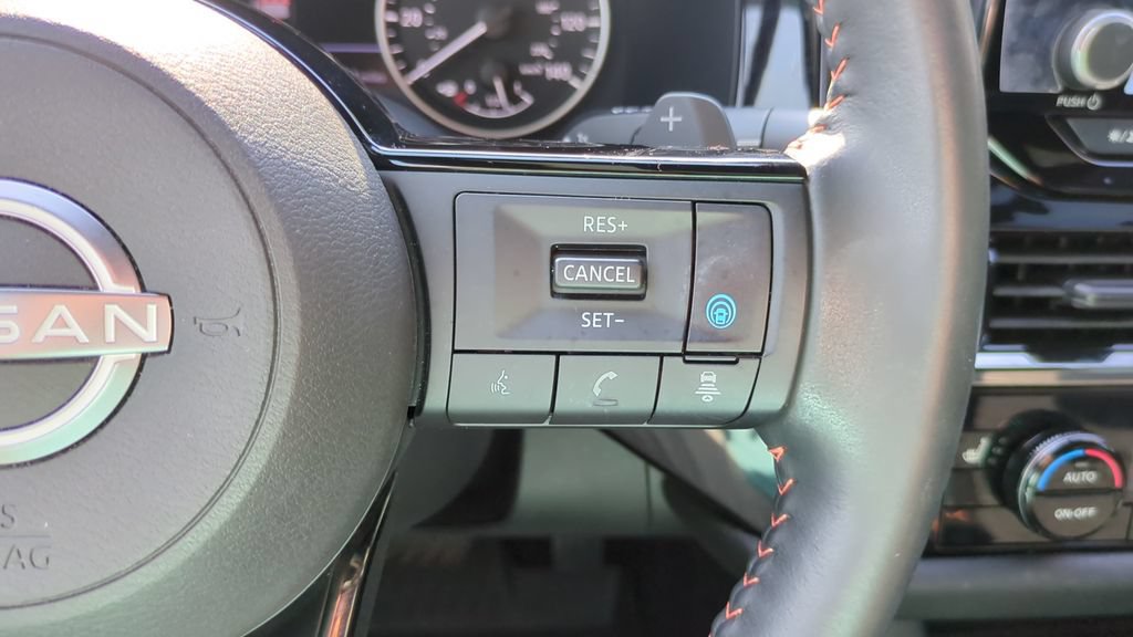 Used 2023 Nissan Pathfinder Rock Creek AWD/4WD image 23