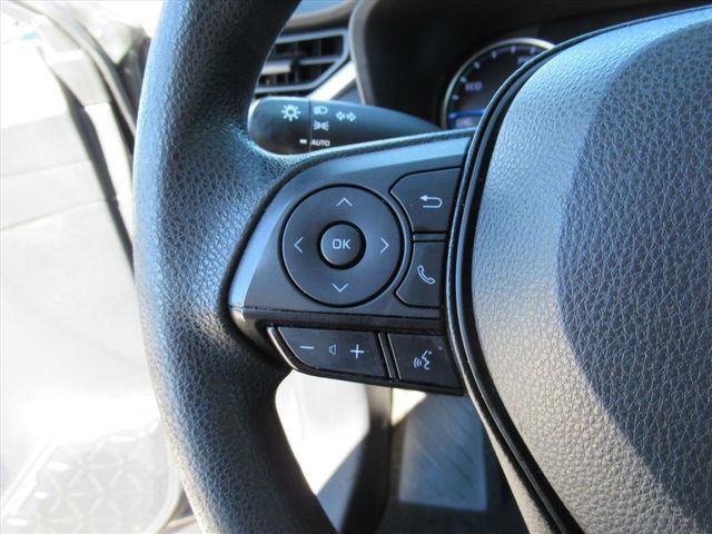 Used 2022 Toyota RAV4 XLE image 19