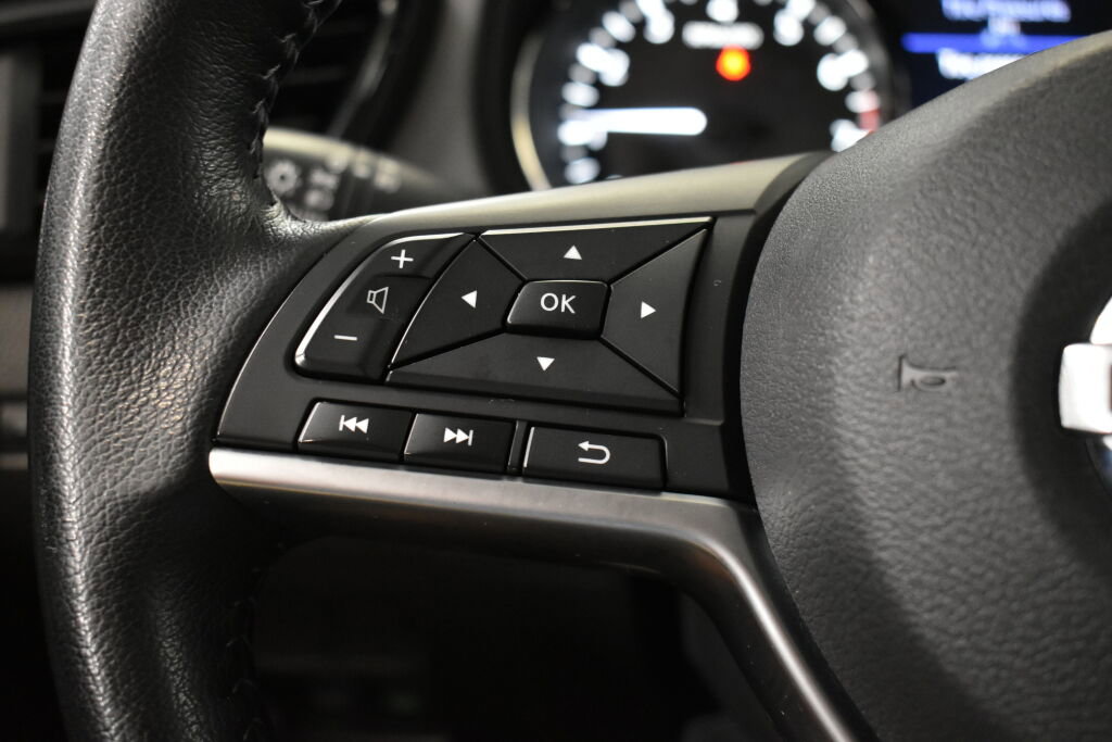 Used 2020 Nissan Rogue Sport SV w/ All-Weather Package image 7