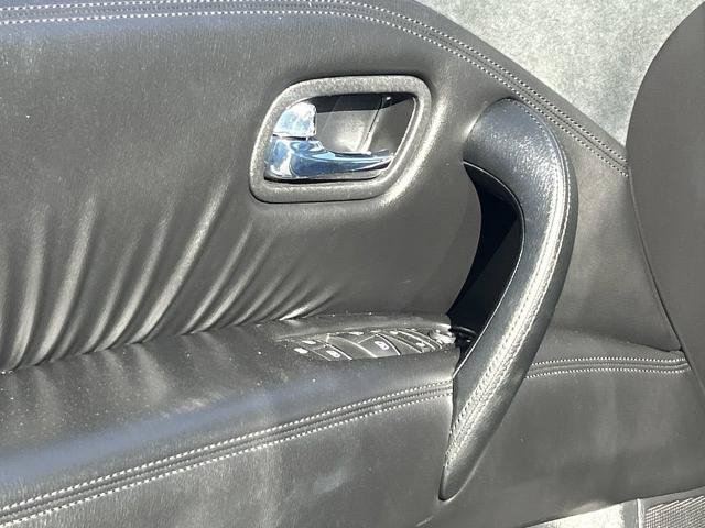 Used 2024 Nissan Armada SV AWD/4WD image 17