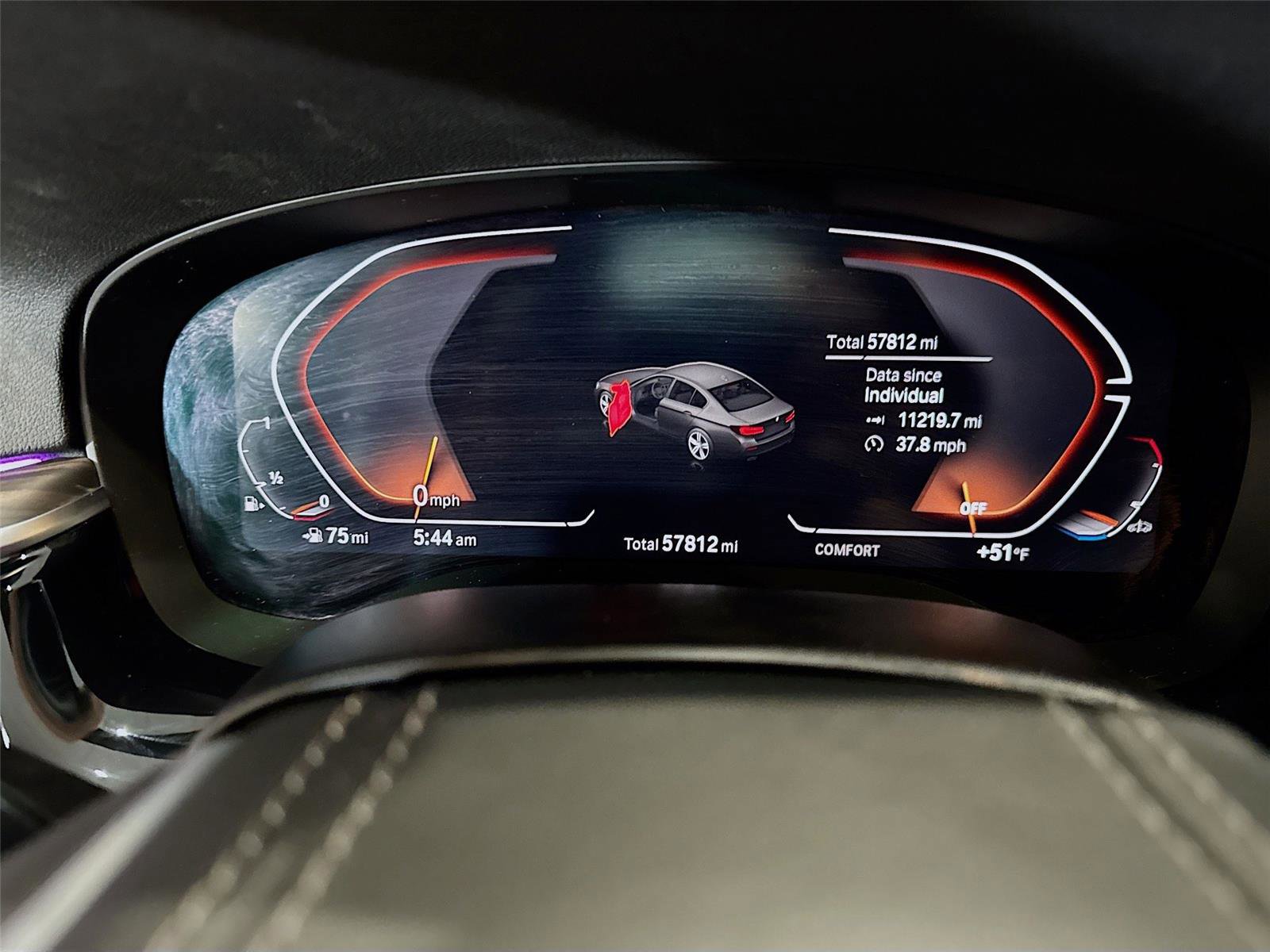 Used 2022 BMW 540i w/ Premium Package image 4