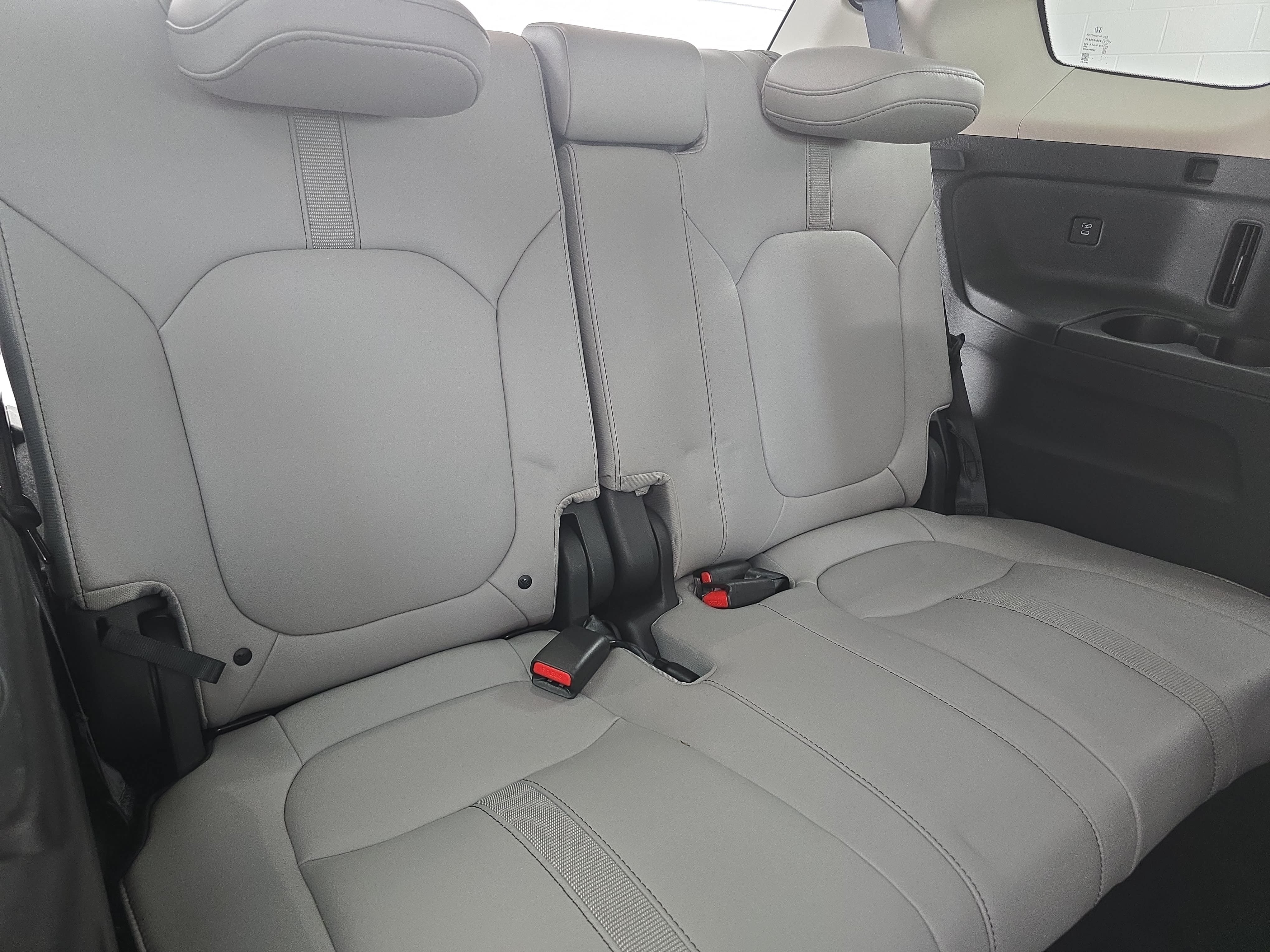Certified 2024 Honda Pilot EX-L image 12