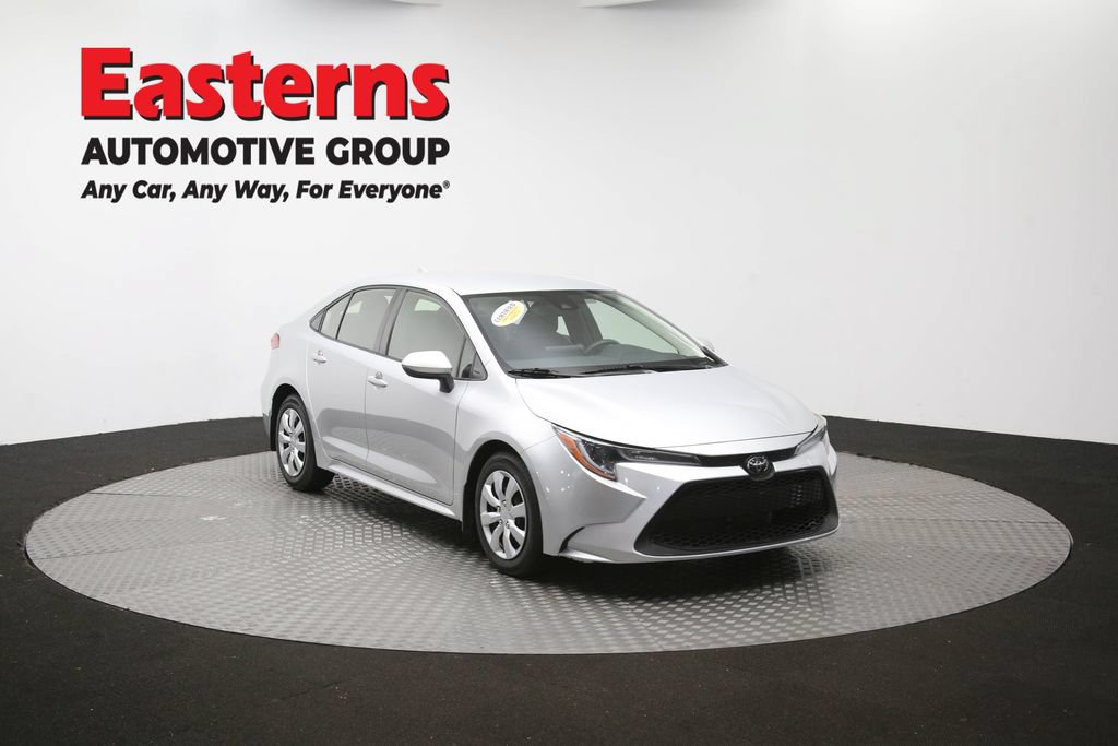 Used 2022 Toyota Corolla LE FWD image 48