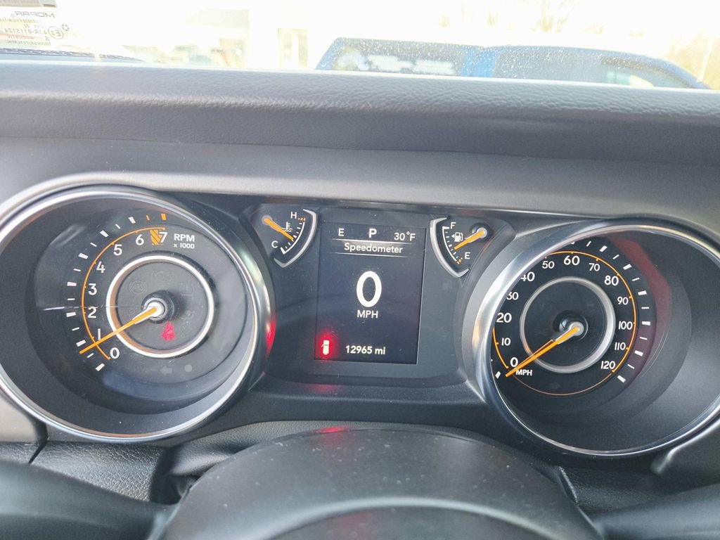 Used 2022 Jeep Wrangler Sport S image 25