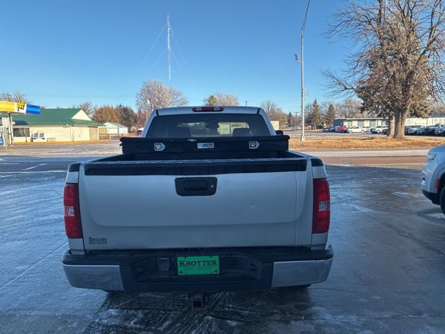 Used 2007 Chevrolet Silverado 1500 LTZ w/ EZ-Lift Tailgate Package AWD/4WD image 6
