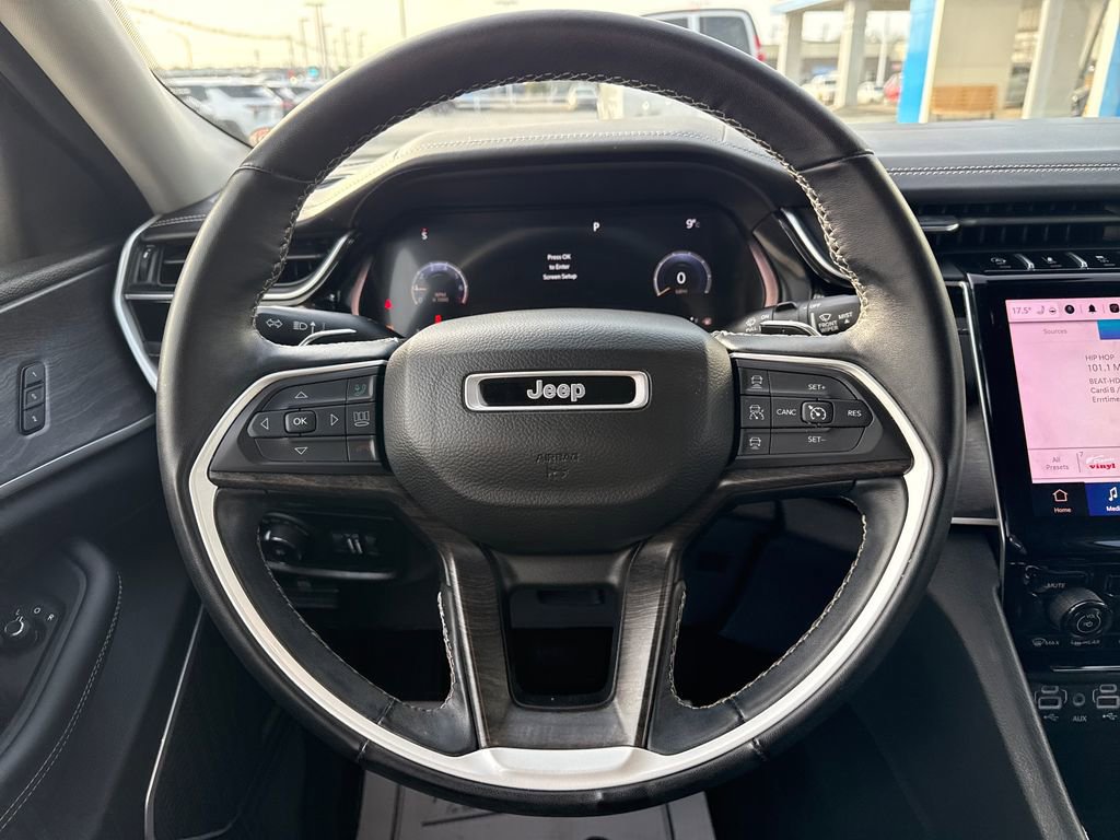 Used 2022 Jeep Grand Cherokee L Limited image 18