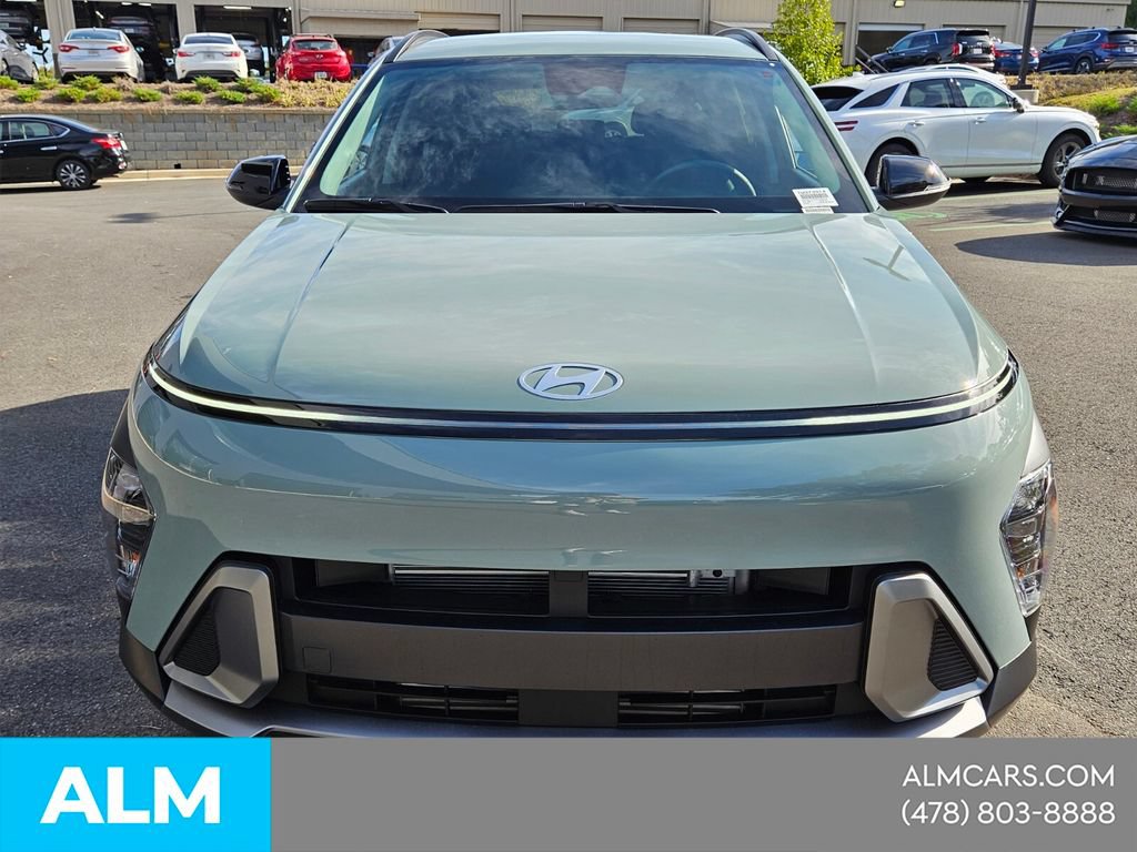 Used 2026 Hyundai Kona SEL Premium FWD image 2
