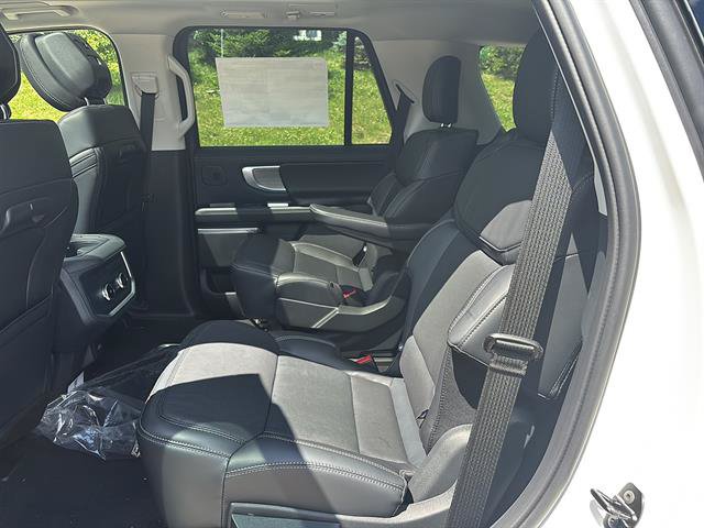 New 2026 Ford Expedition Platinum w/ Driver's Package AWD/4WD image 15