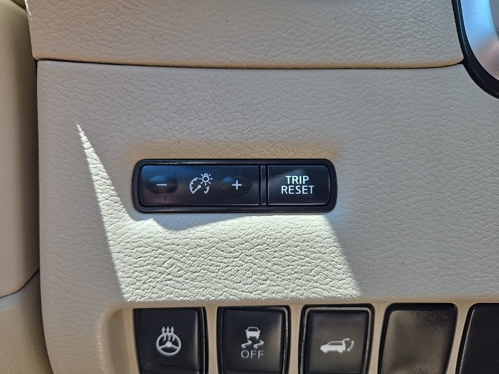 Used 2018 Nissan Murano SL w/ Moonroof Package AWD/4WD image 22