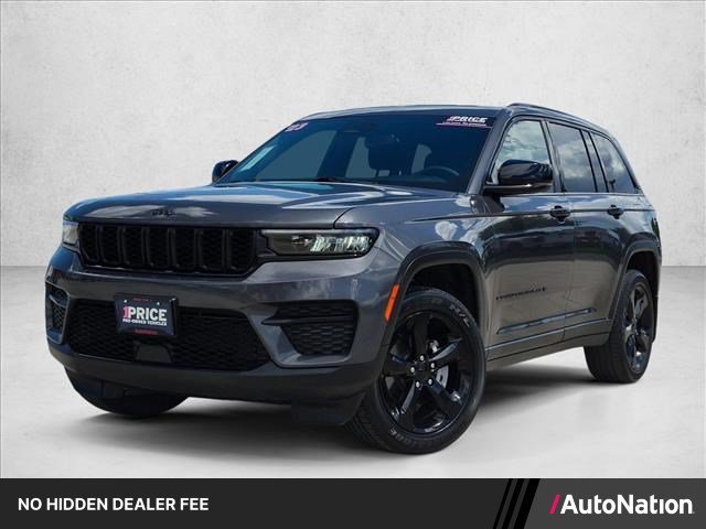 Used 2023 Jeep Grand Cherokee Altitude